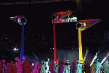 米兰冬奥会开幕，中国代表团亮相，谷爱凌再出征！郎朗时隔18年再登奥运开幕式舞台，奏响《奥林匹克颂》