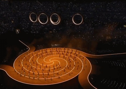 米兰冬奥会开幕，中国代表团亮相，谷爱凌再出征！郎朗时隔18年再登奥运开幕式舞台，奏响《奥林匹克颂》