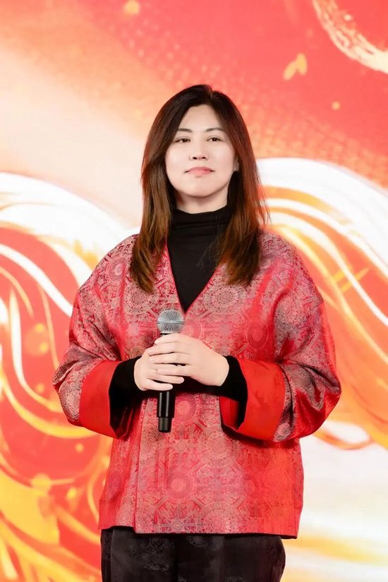 国联基金董事长王瑶2026年新春贺词：潮涌万象新 蹄疾步稳行