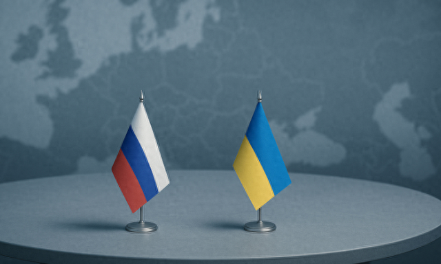 “打脸”特朗普!欧洲情报首脑看衰俄乌年内和谈