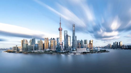 刘俏:当你凝视自己,也望见了宇宙的轮廓丨光华@破五