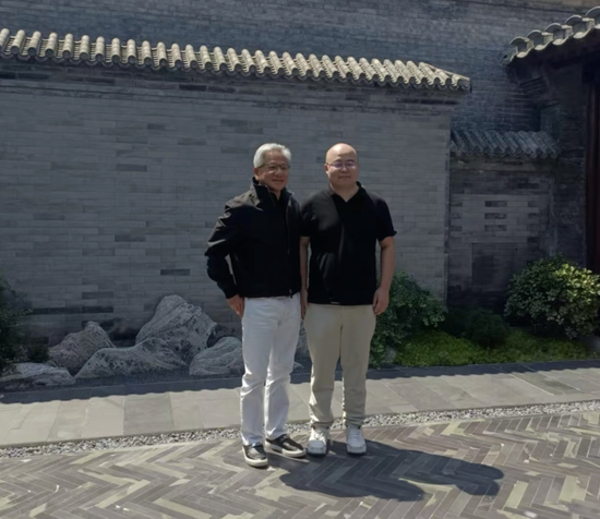 总理座谈会上的年轻人，春节暴涨超千亿