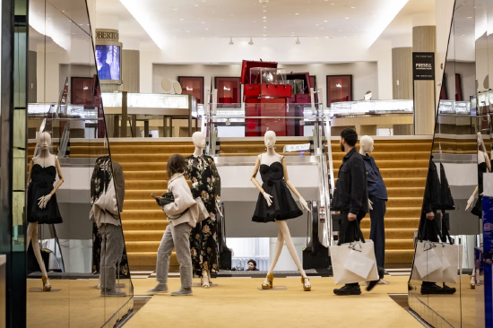 Bloomingdale百货逆势突围,打破百货商场消亡宿命