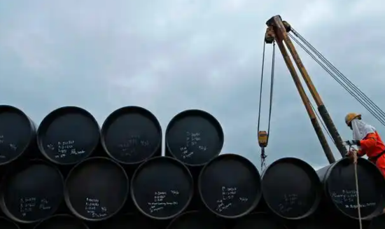 欧佩克+代表：原则上同意下月增产石油