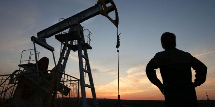 3月3日外盘头条:原油价格飙升 美国联邦上诉法院驳回关税退款延期请求 英伟达将向两家光子公司投资40亿美元