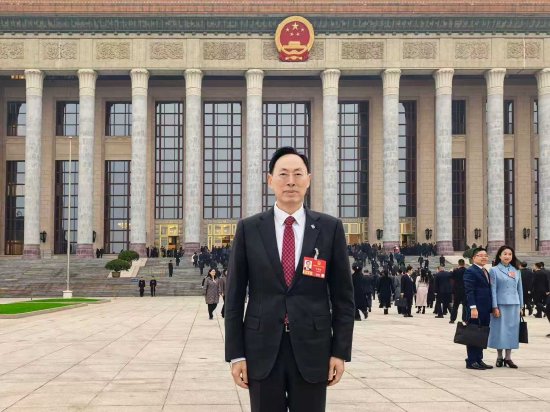 全国人大代表于旭波:推动居家适老化改造纳入长期护理保险