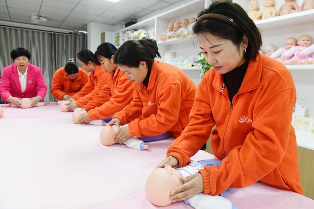 对话全国人大代表、58同城董事长兼CEO姚劲波：公司招聘所有员工都要考核AI能力