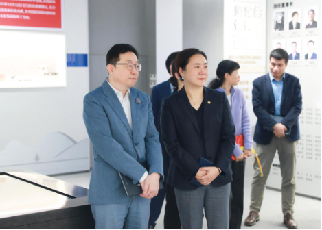 中集车辆董事长兼CEO李贵平率队拜访中国南山总经理舒谦