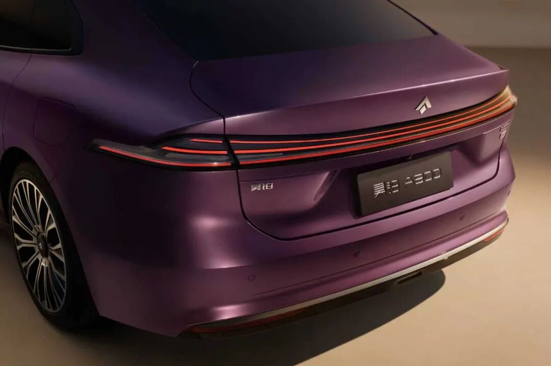 销量承压、架构回调，拥抱华为能让昊铂“翻盘”吗？