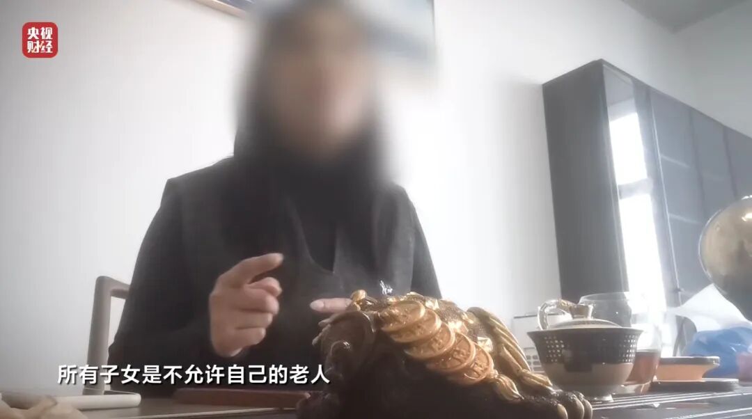 面对315记者,冒牌专家直呼:咱最好过了315吧,好吧?