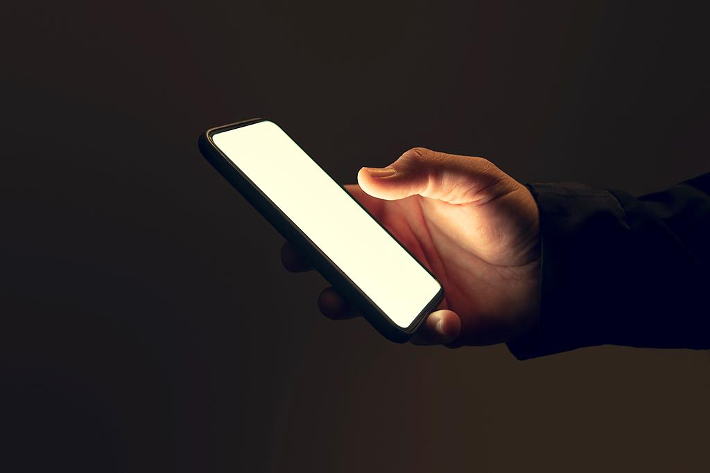 警惕!“租机套现”背后暗藏非法放贷 有案例年利率高达1155%