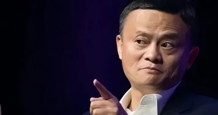 阿里突发重大调整，一场惊天豪赌