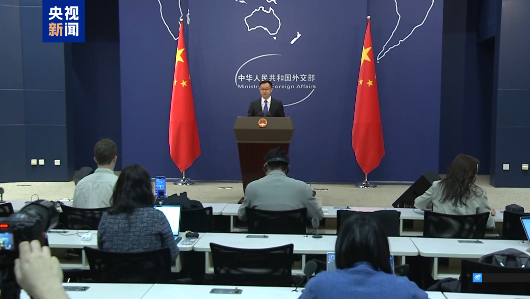 以防长称“他同内塔尼亚胡共同决定，以军无需批准即可击杀任何伊朗官员”，外交部：对此感到震惊