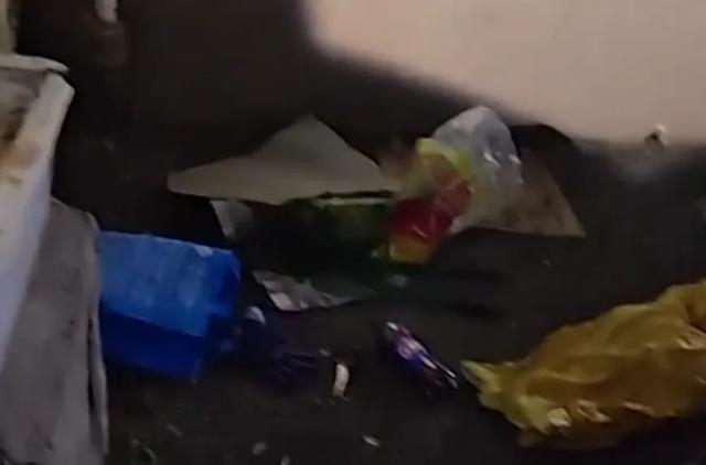 上海一金店凌晨被盗百万黄金！嫌犯为躲监控竟倒着走，半瓶可乐成破案关键