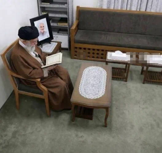 哈梅内伊生前最后照片公开