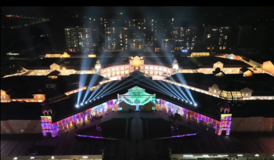 光峰专显荣获2025年度第二十三届“深照奖”两项殊荣