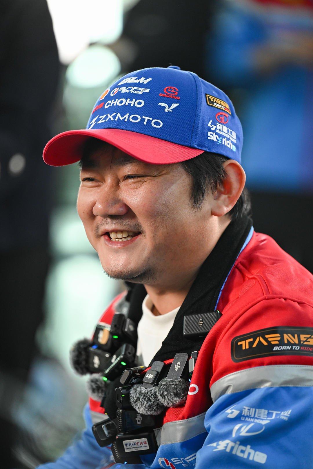 张雪机车销售称夺冠后两三天内订单大涨,已排至6月