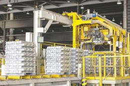 中东两大铝厂遇袭 全球约一成供应将受冲击？