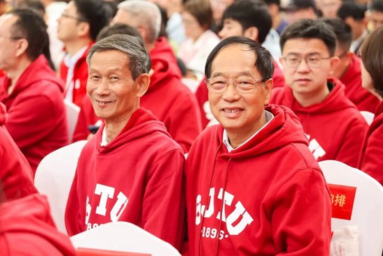 上海交通大学校友代表陈光明：校训精神已深入骨髓