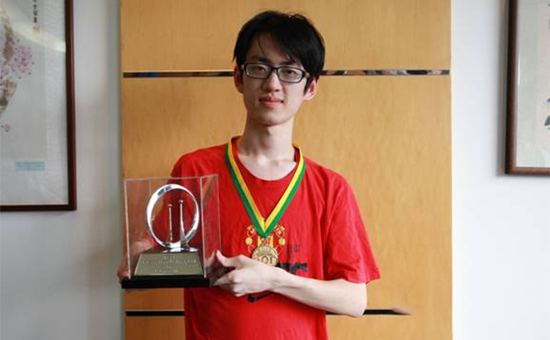 清华一个班,20年,撑起全球AI半边天