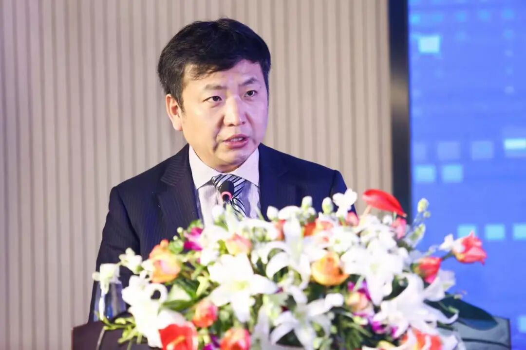 兆易创新董事长拟减持不超1121万股,或可套现28亿元!他年薪753万元,掌舵的另一家公司正冲刺IPO