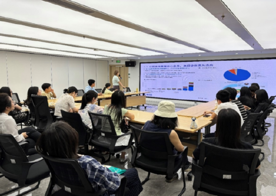 515投资者保护|景顺长城基金“一司一省一高校”投教新实践：当财报课开进商圈夜校