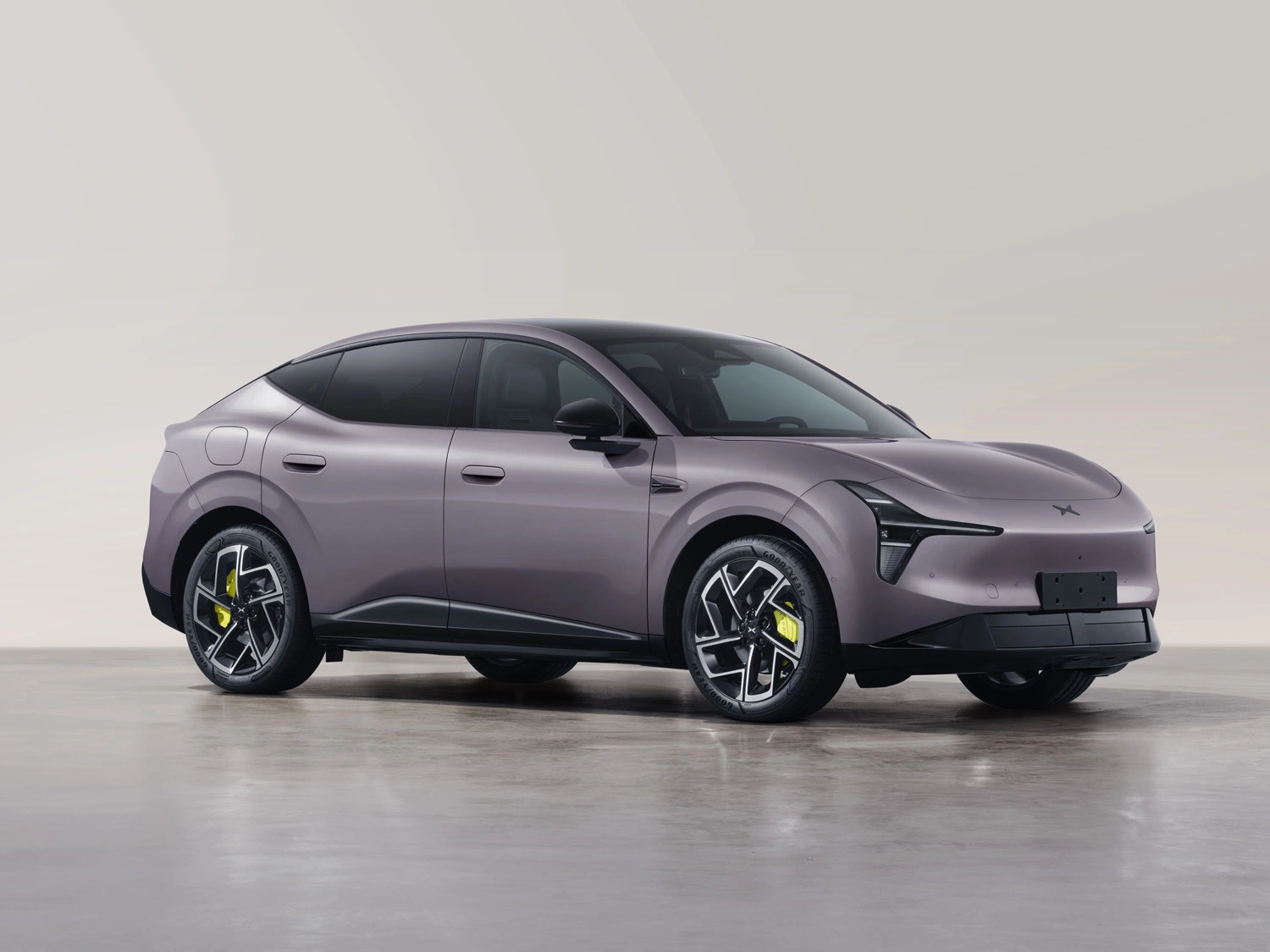 小鹏 MONA 首款 SUV 车型 L03 完成申报，车长 4650mm