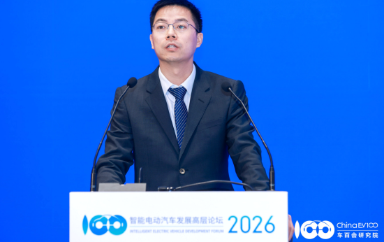 彭钱磊:深蓝汽车和张雪机车一样都是从重庆走向世界,重庆汽车制造土壤非常肥沃