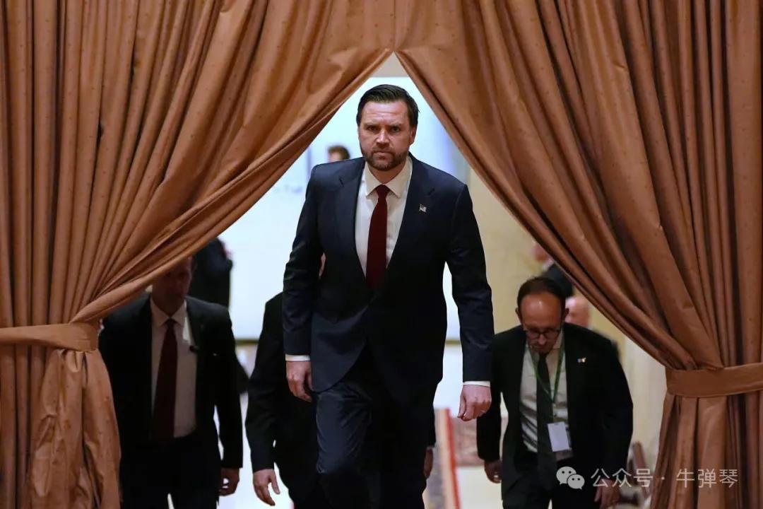 牛弹琴:美国这一招,够狠够损也够蠢