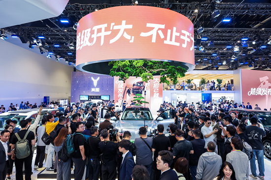 北京车展聚焦岚图泰山X8 “五座新王”如何撬动新能源赛道预期
