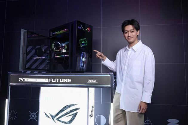 ROG 20周年，在广州“快乐屋”里把信仰摆出来