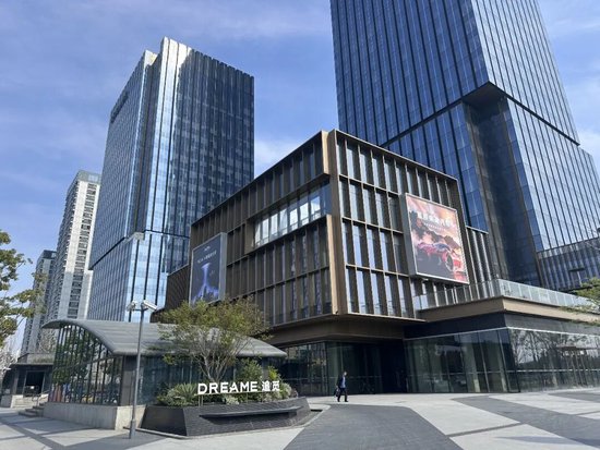 追觅俞浩回应设立上百个BU：AI时代，人类生产力会提高100倍